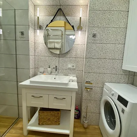 Boutique Apartment *